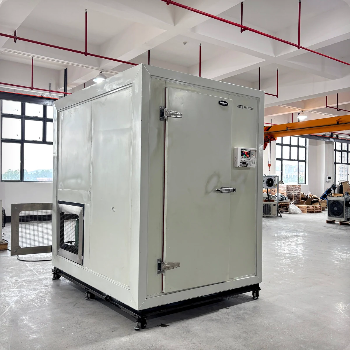 BesCool modular cold room for commercial refrigeration projects